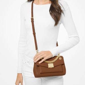 Michael Kors Medium Lita (luggage)